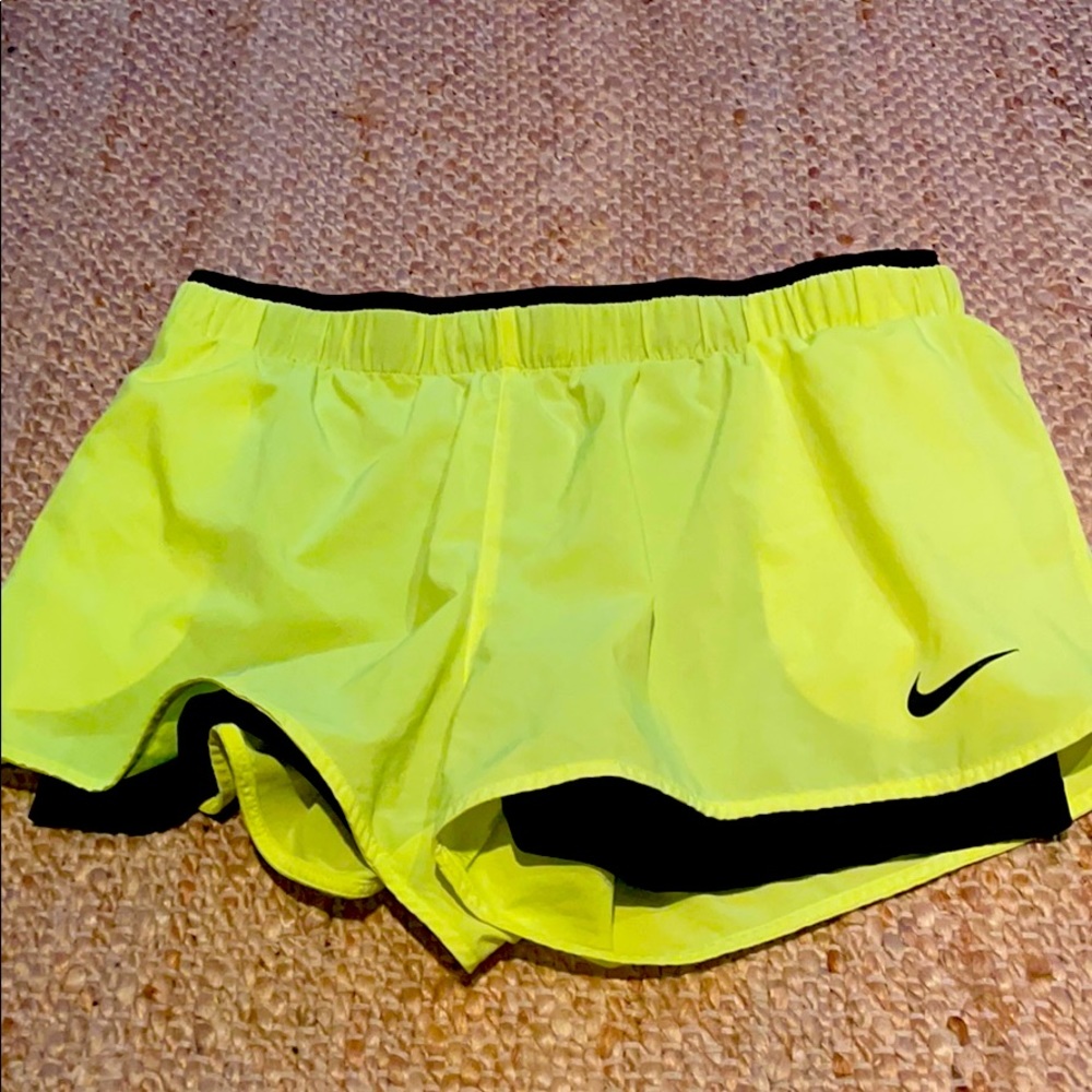 Lime green Nike Tennis Shorts Size L
